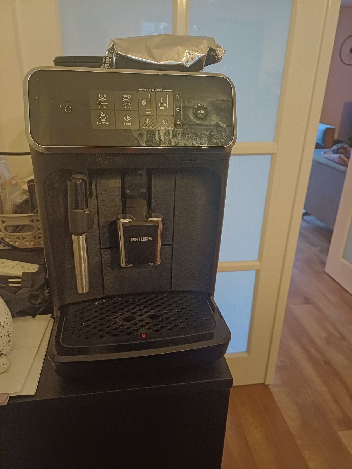 Philips Volautomatische koffiemachine - Zwart, Witgoed en Apparatuur, Koffiezetapparaten, Ophalen, Espresso apparaat, 10 kopjes of meer