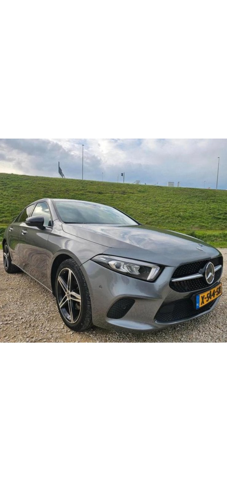 Mercedes-Benz A-Klasse A 200 163pk 7G-DCT 2020 Grijs, Auto's, Voorwielaandrijving, Zwart, 4 cilinders, 163 pk
