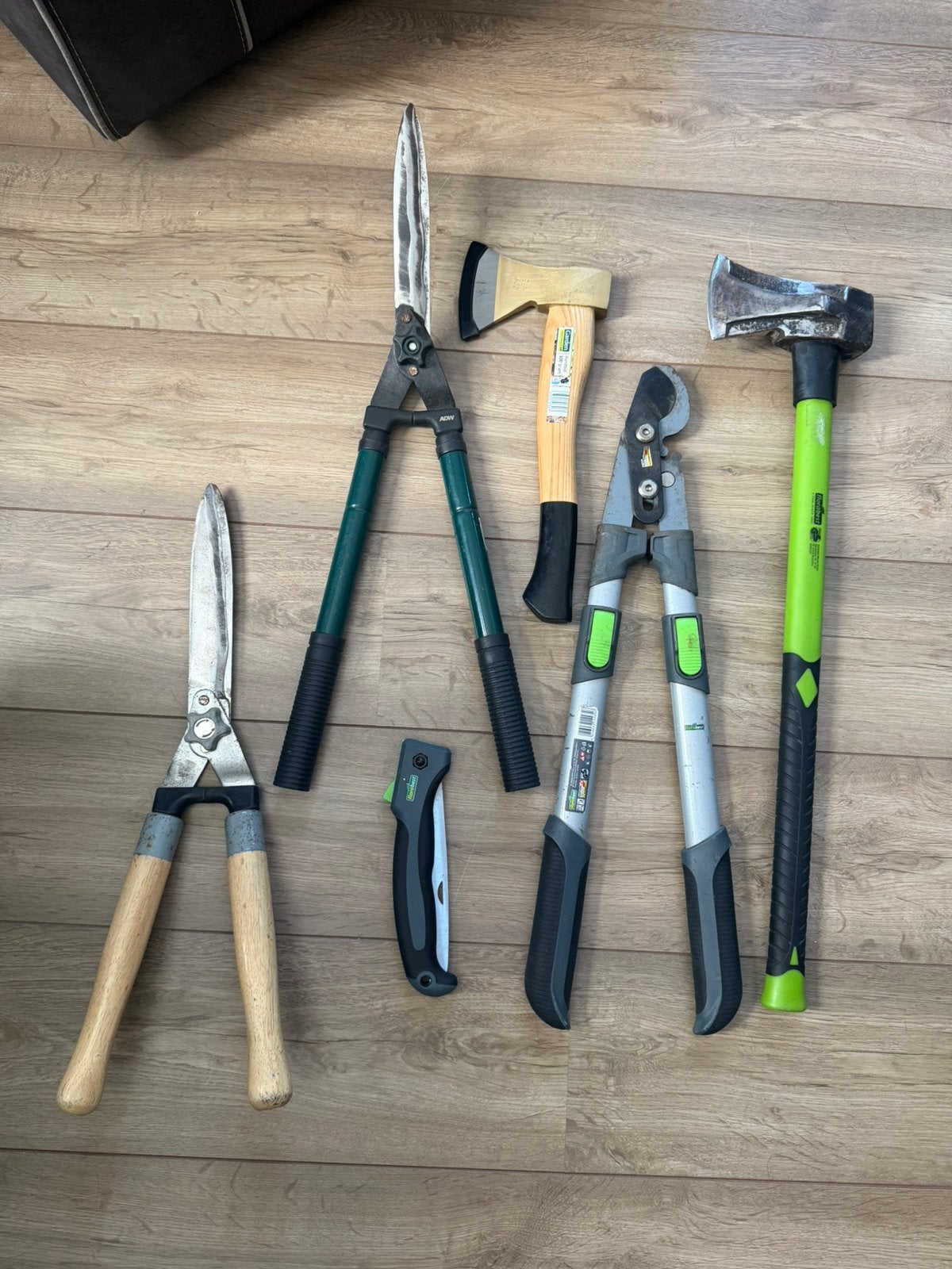 Set tuingereedschap bijlen heggenschaar takkenschaar zaag, Tuin en Terras, Hand-tuingereedschap, Ophalen