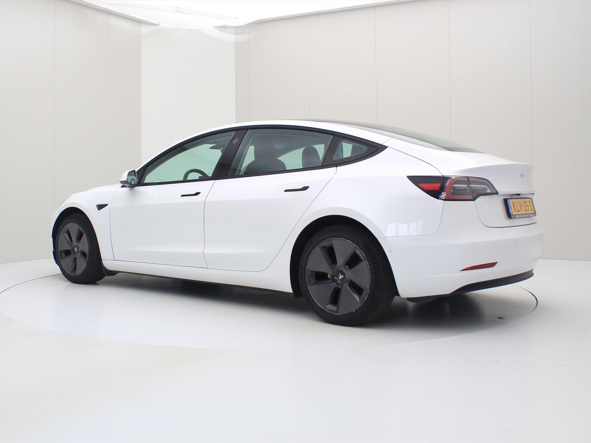Tesla Model 3 Long-Range AWD 351pk 75 kWh FACELIFT [ WARMTEP, Automaat, Gebruikt, Zwart, Adaptive Cruise Control