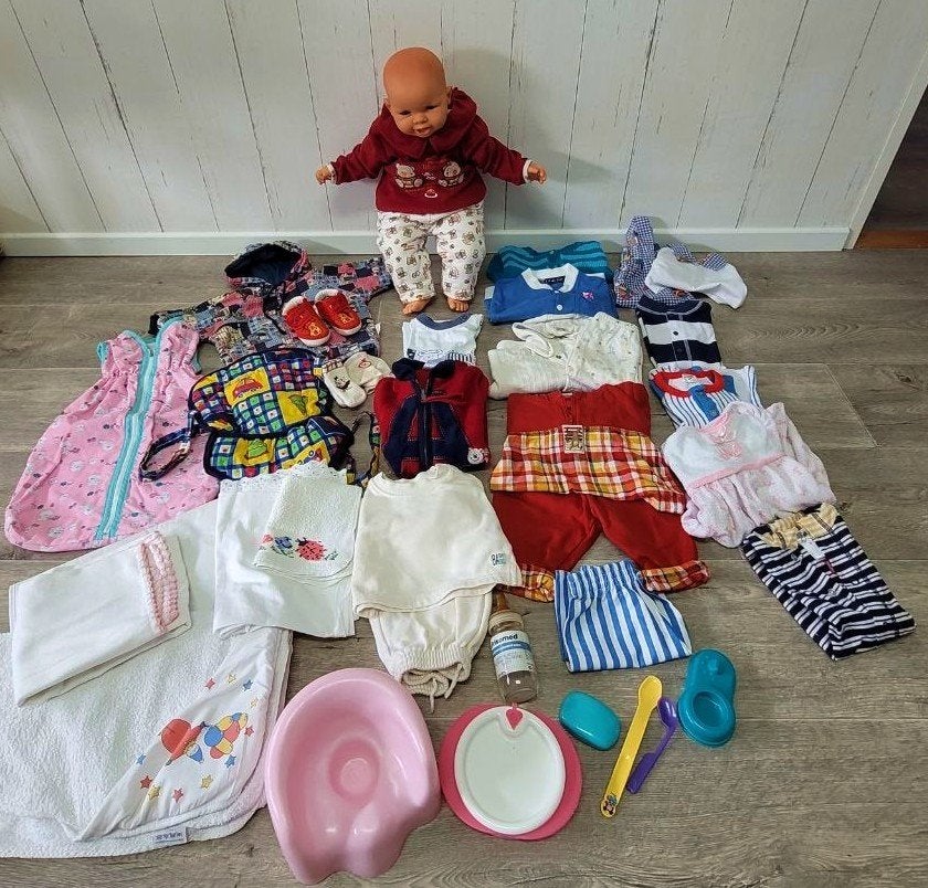 35 delige pop met accessoires pakket van 30 jaar oud., Ophalen of Verzenden, Zo goed als nieuw, Babypop
