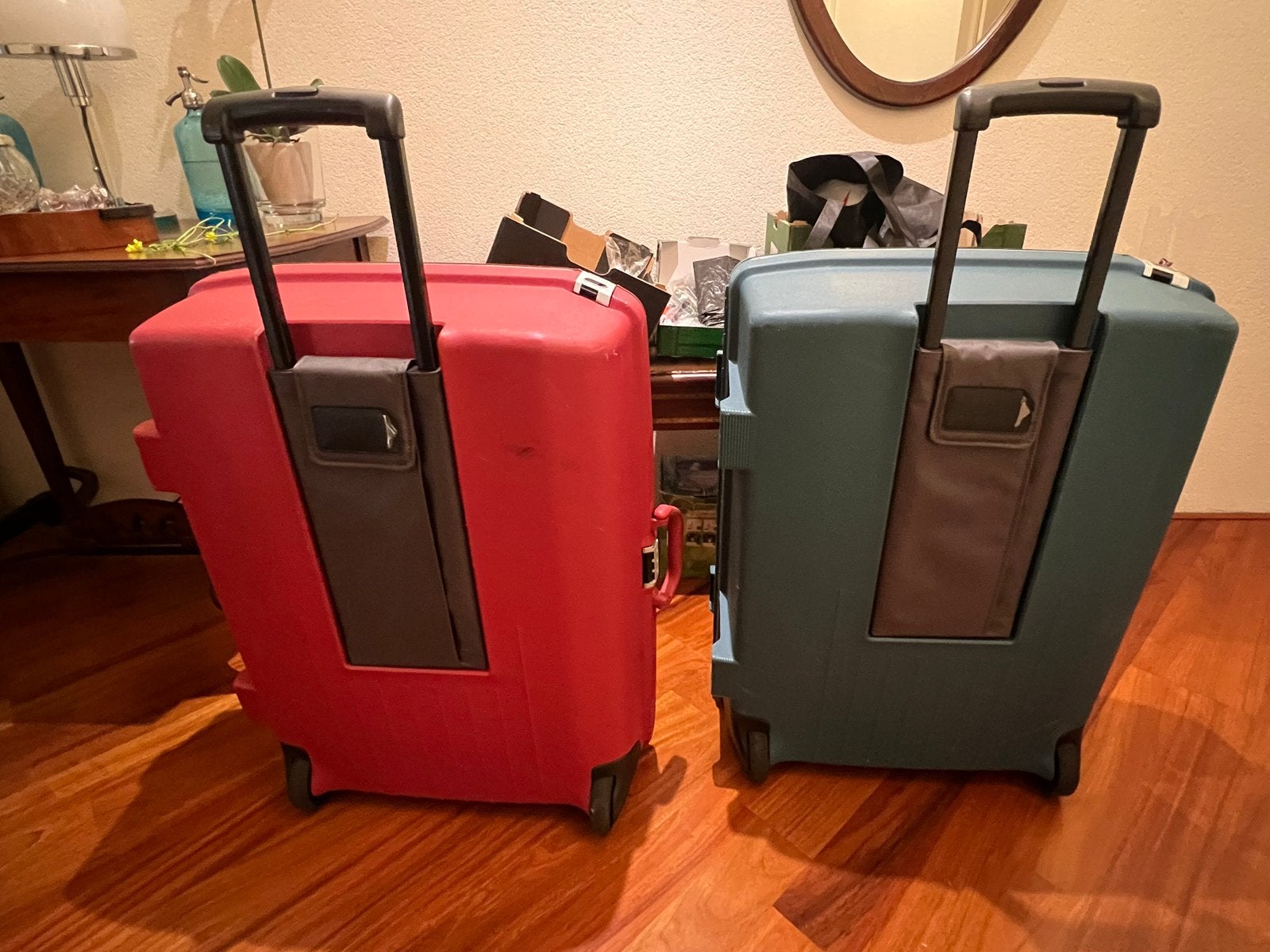 American Tourister koffer met slot - 75x60x28 cm, Ophalen, Gebruikt, 20 tot 30 cm, Blauw