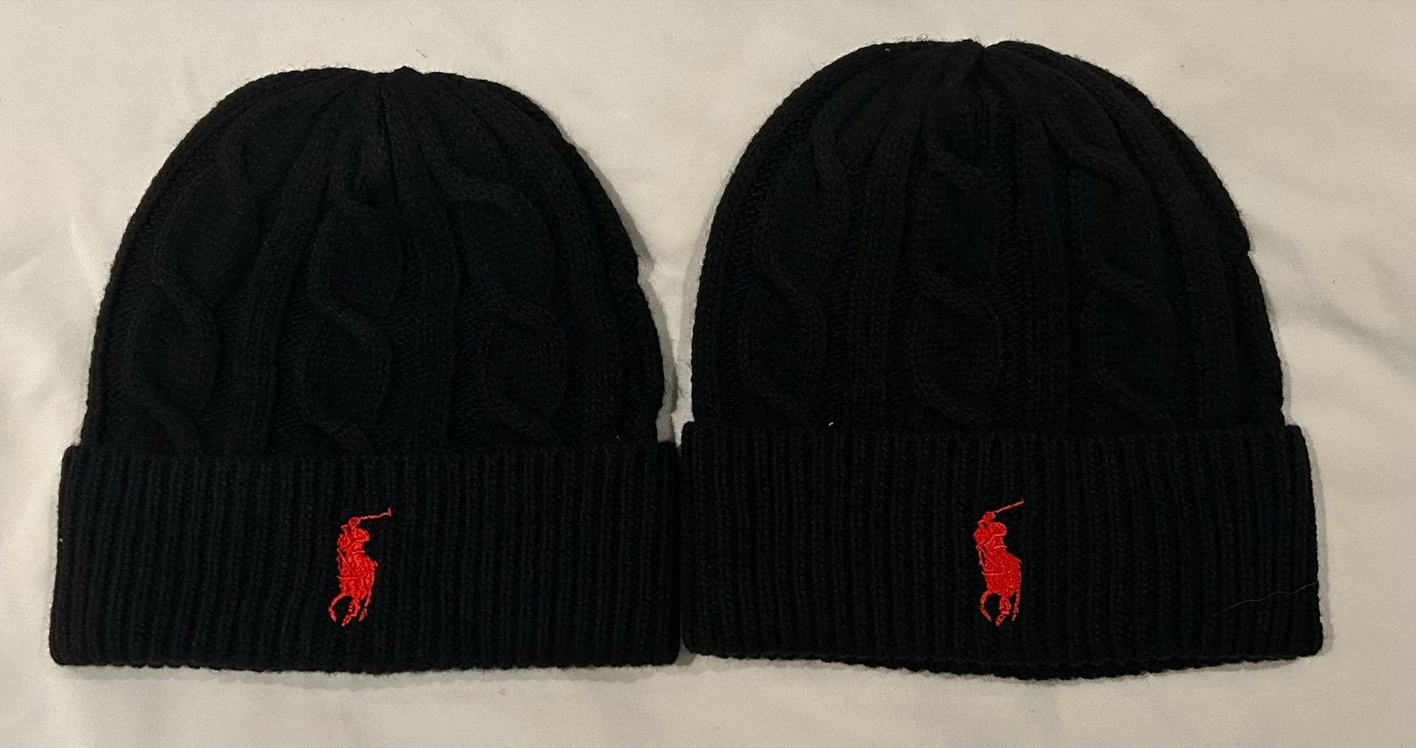 Ralph Lauren Muts - Zwart met Rood Logo, Verzenden, Zo goed als nieuw, Muts