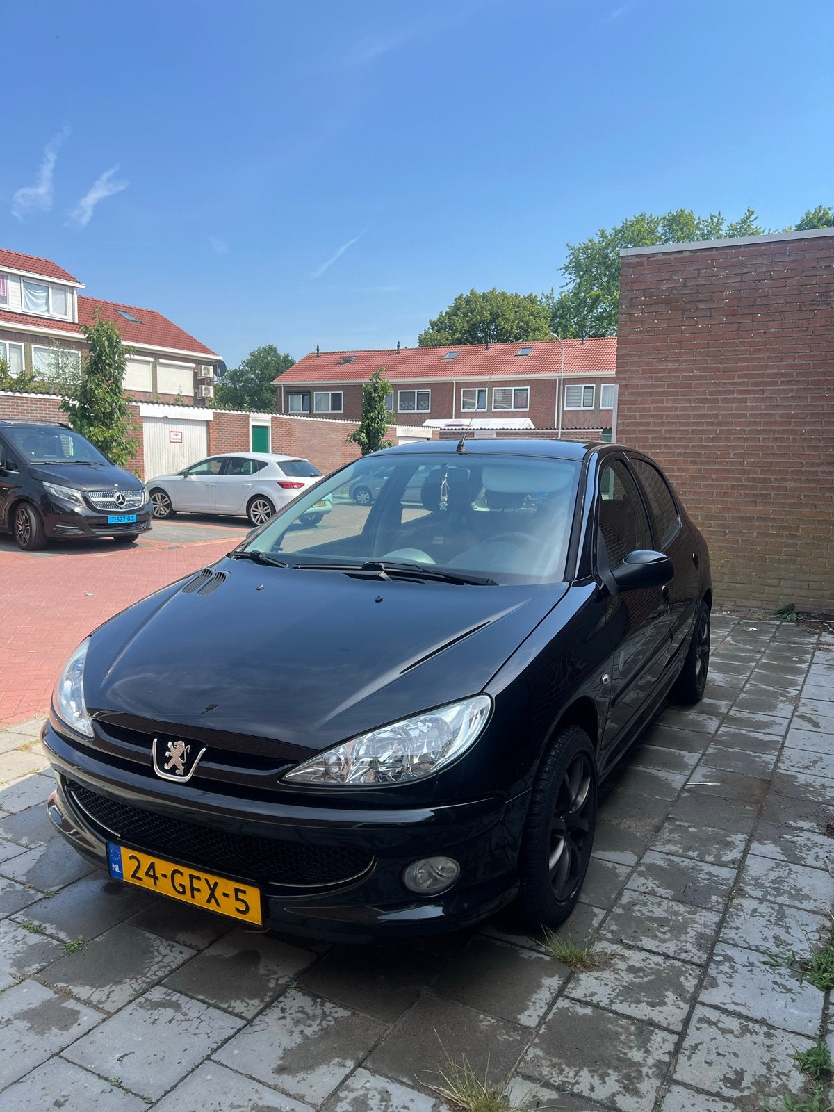 Peugeot 206 1.4 5 deurs 2008 Zwart direct beschikbaar!, Auto's, Peugeot, Voorwielaandrijving, 31 €/maand, 4 cilinders, Zwart