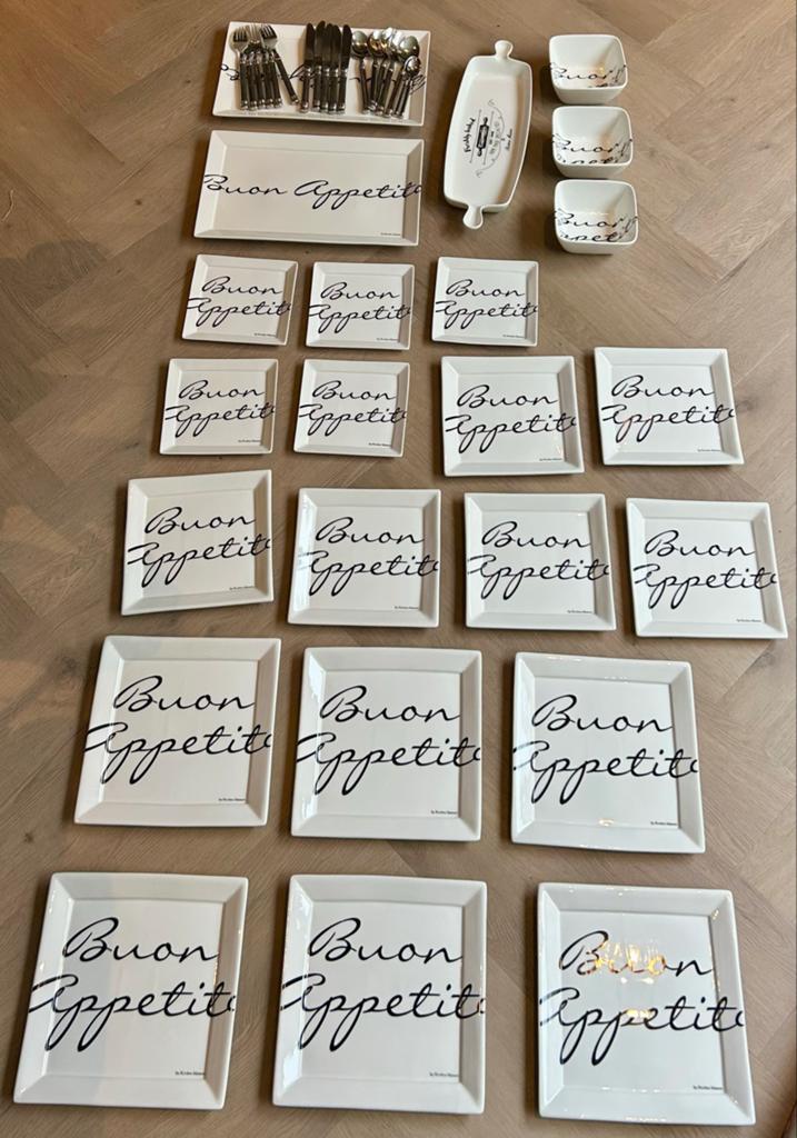 Uitgebreid Riviera Maison servies en bestekset, Keramiek, Ophalen of Verzenden, Zo goed als nieuw, Overige stijlen