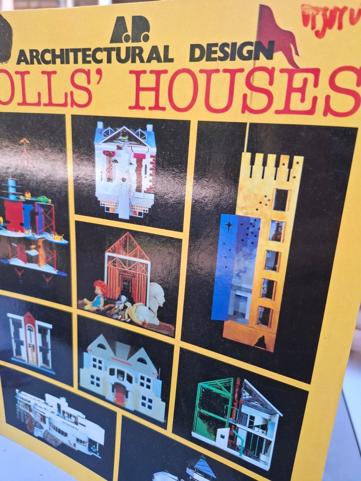 Architectural Design Dolls' Houses boek, Ophalen of Verzenden, Zo goed als nieuw, Poppenhuis