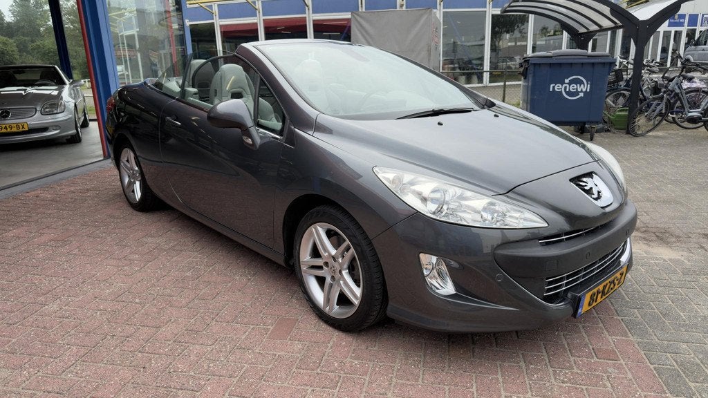 Peugeot 308 CC 1.6 THP Premiere STOEL EN NEKVERWARMING LEDER, 4 cilinders, 4 stoelen, Handgeschakeld, Automatische klimaatregeling