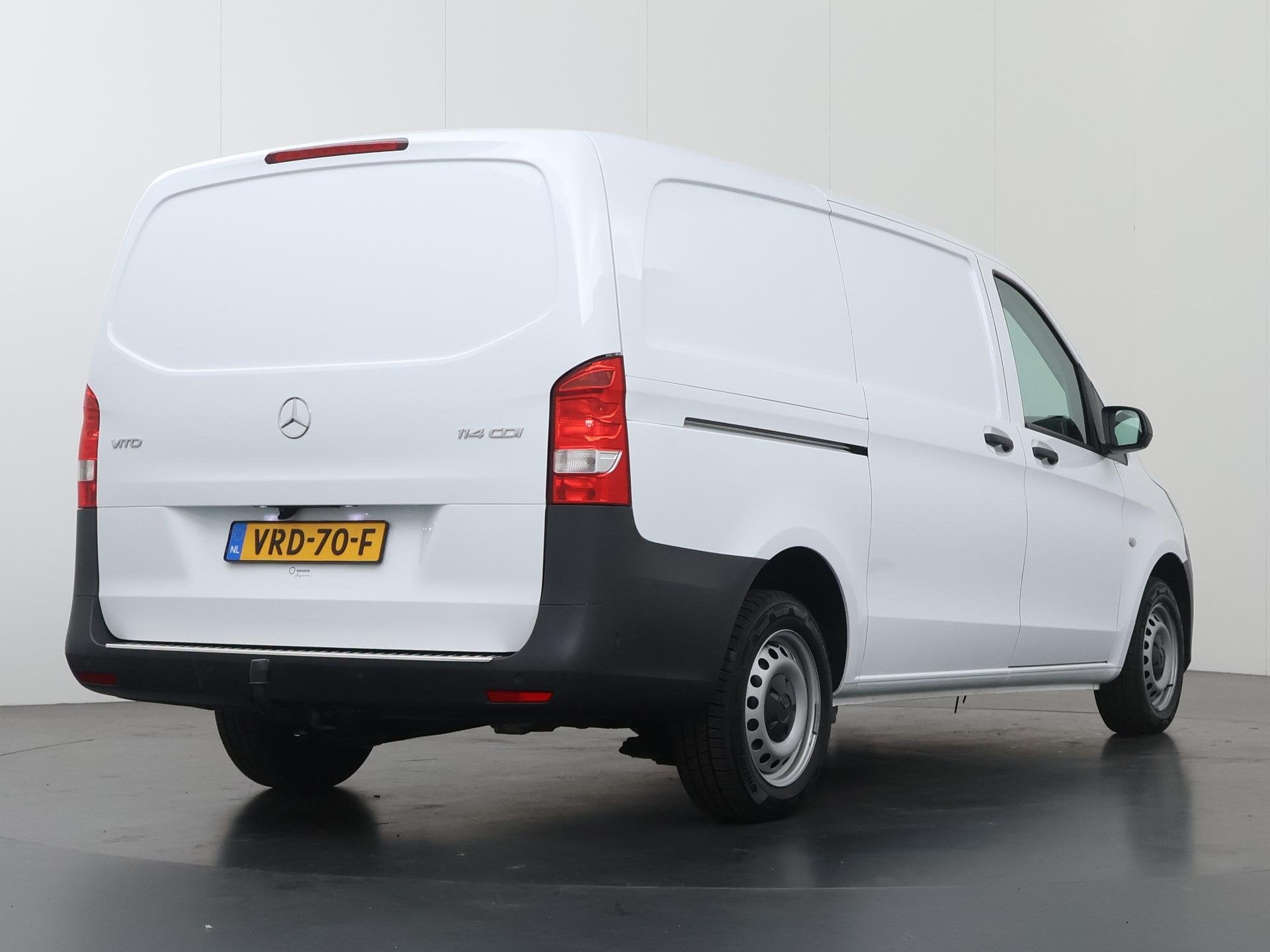 Mercedes-Benz Vito 114 CDI | Aut. | L2 Lang | Parkeercamera, Auto's, Automaat, Gebruikt, 4 cilinders, 2000 kg