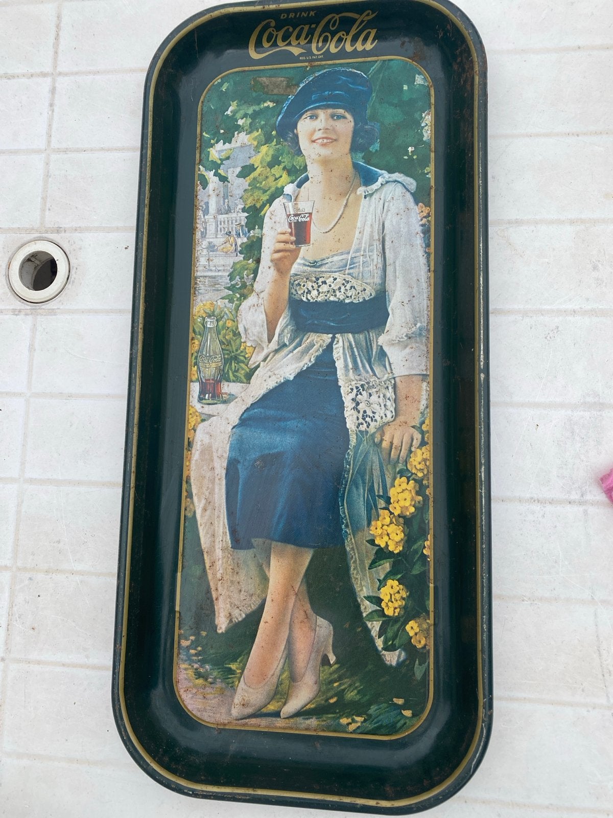 Vintage Coca-Cola dienblad met dame (1920s), Ophalen of Verzenden, Gebruikt, Gebruiksvoorwerp