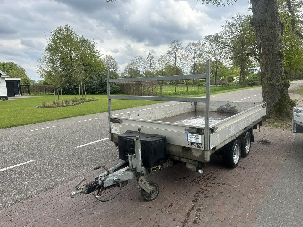 Henra driezijdige elektrische kipper 331x185 3.500kg 5.250,-, Gebruikt