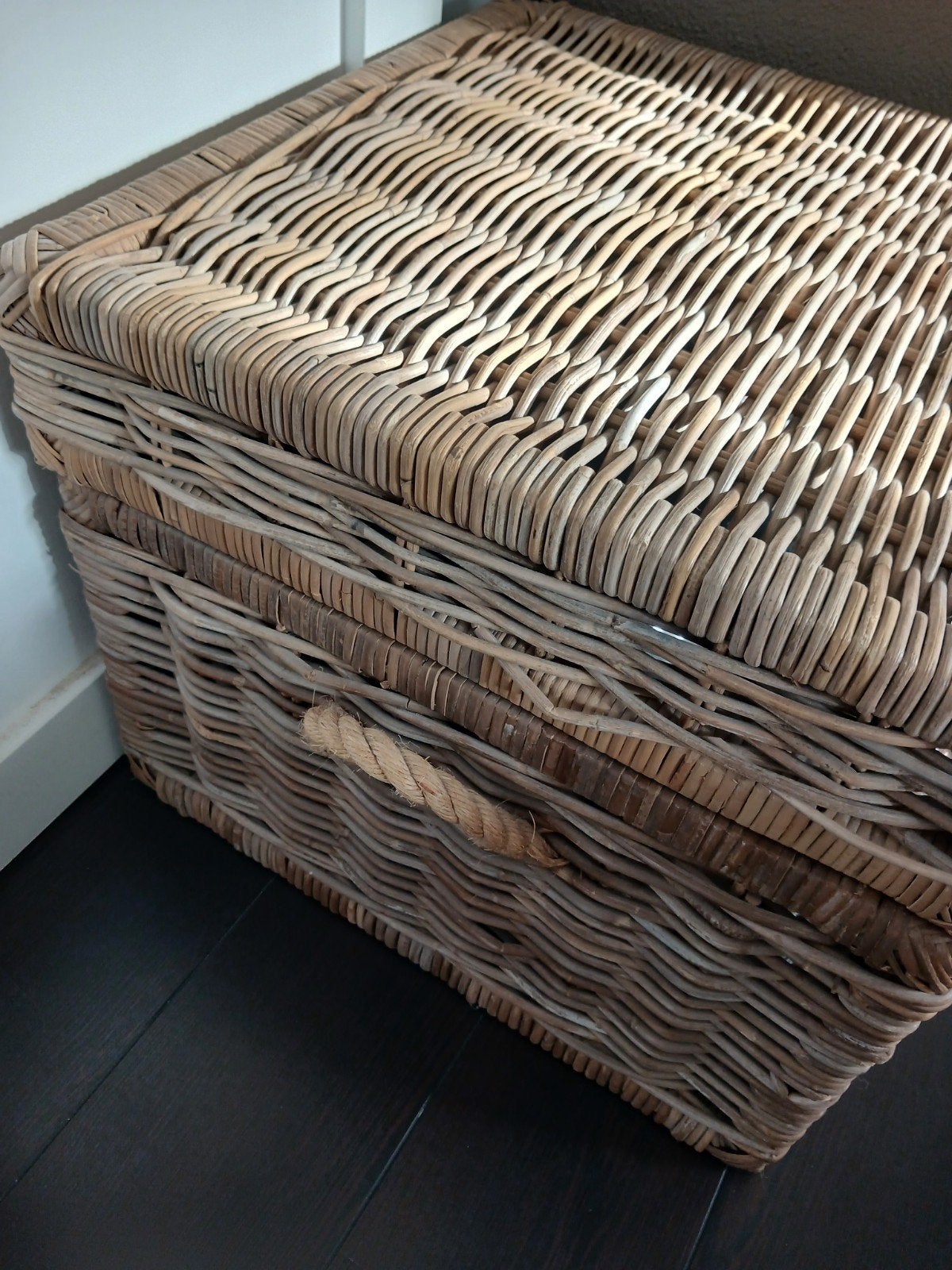 STEVIGE MOOIE RATTAN OPBERGMAND, Ophalen of Verzenden, Zo goed als nieuw, 50 tot 100 cm, Minder dan 50 cm