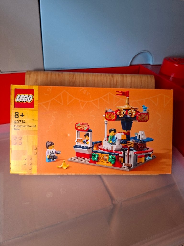 LEGO 40714 Carousel Ride, Kinderen en Baby's, Inclusief accessoires, Overige thema's, Lego, Nieuw