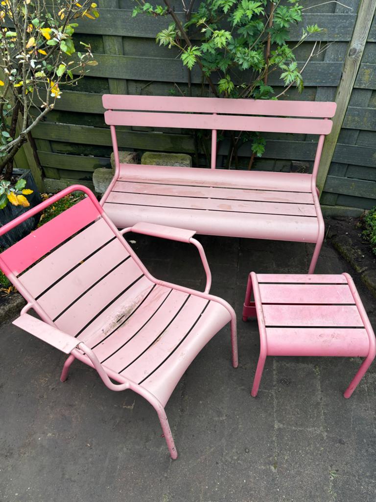 Fermob tuinset (gebruikt en verkleurd), driedelig, Tuin en Terras, Ophalen, Gebruikt, Metaal