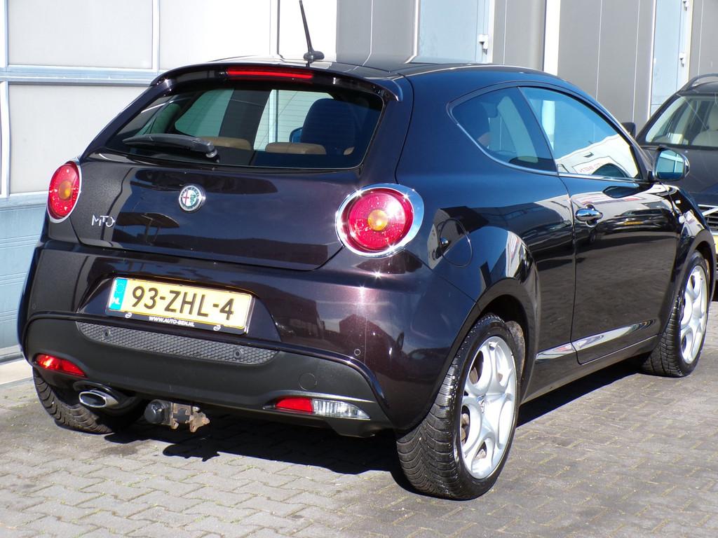 Alfa Romeo MiTo 1.3 JTDm ECO Distinctive|Nav|Leer|Cruise|PDC, Voorwielaandrijving, Euro 5, Gebruikt, Automatische klimaatregeling