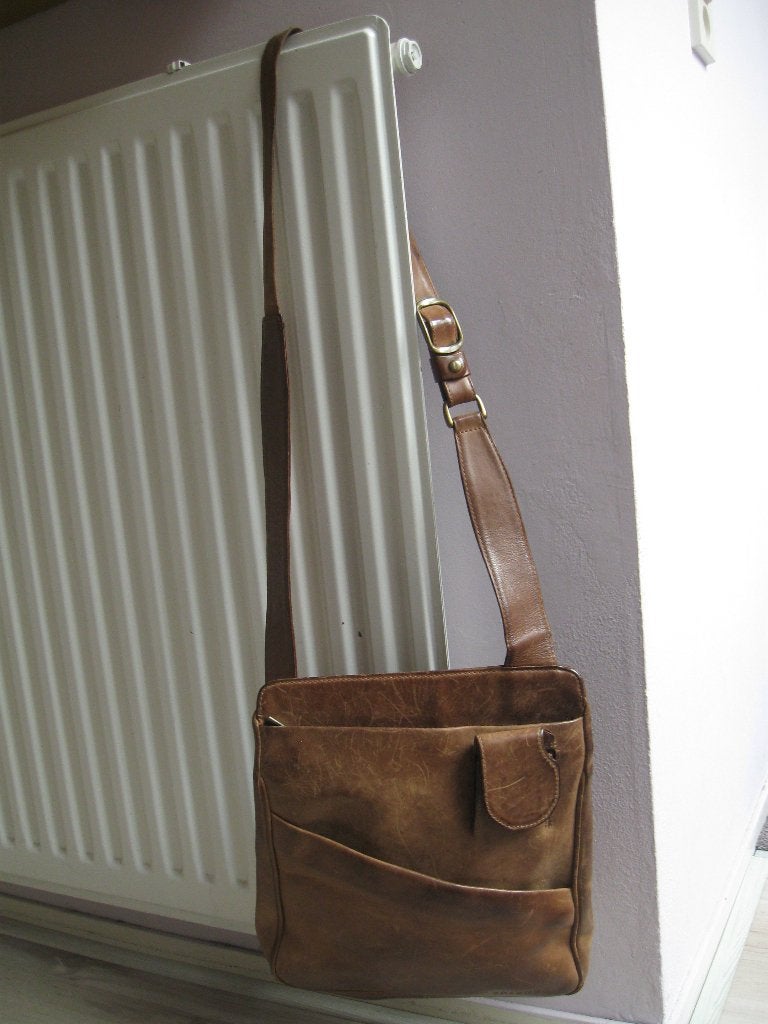 BOSBOOM grote stevige bruin leren tas crossbody, Ophalen of Verzenden, Gebruikt, Bruin, Schoudertasje
