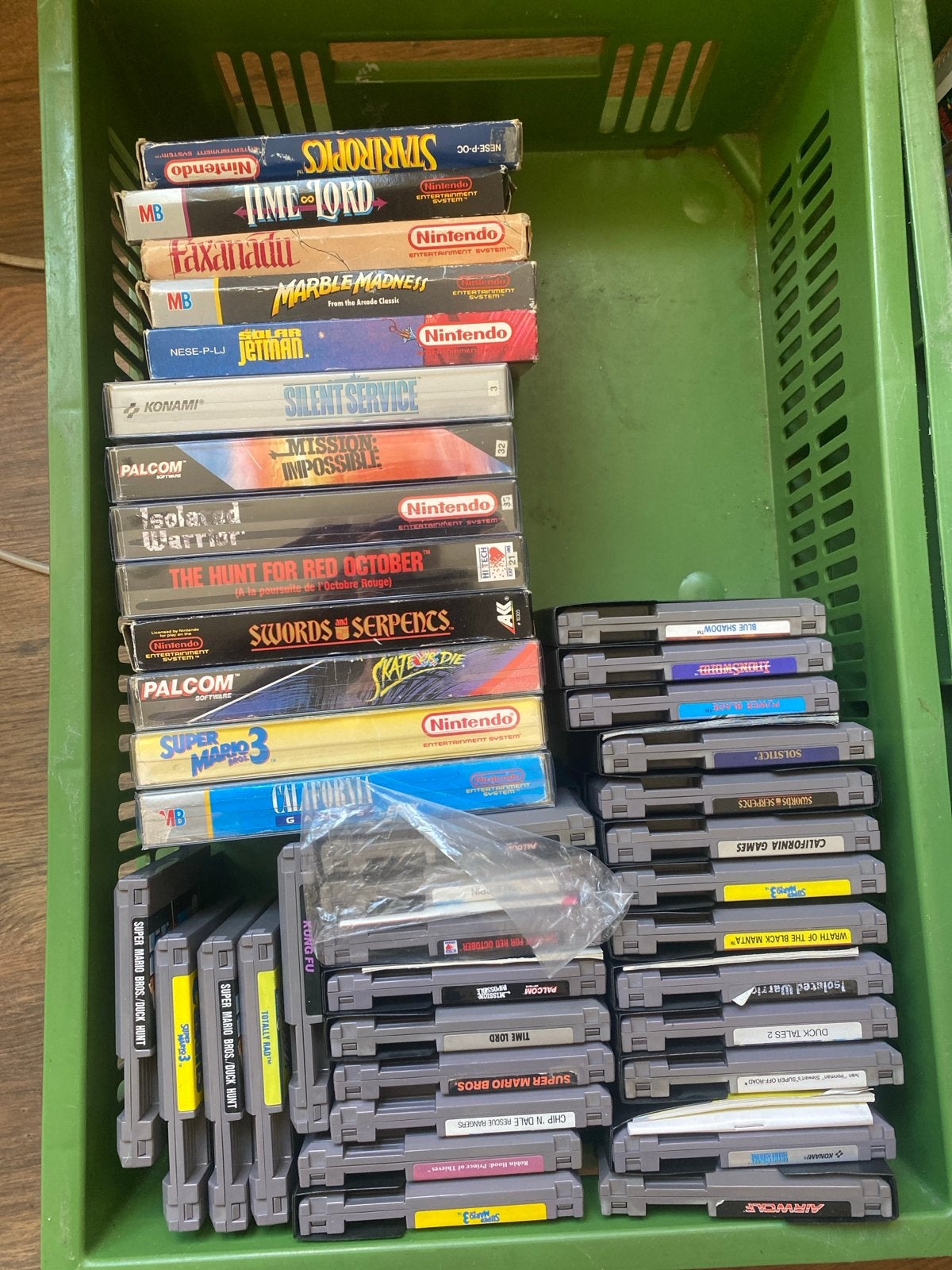 Nintendo NES Consoles met controllers en veel games, Spelcomputers en Games, Spelcomputers | Nintendo NES, Ophalen, Gebruikt, Met 3 controllers of meer