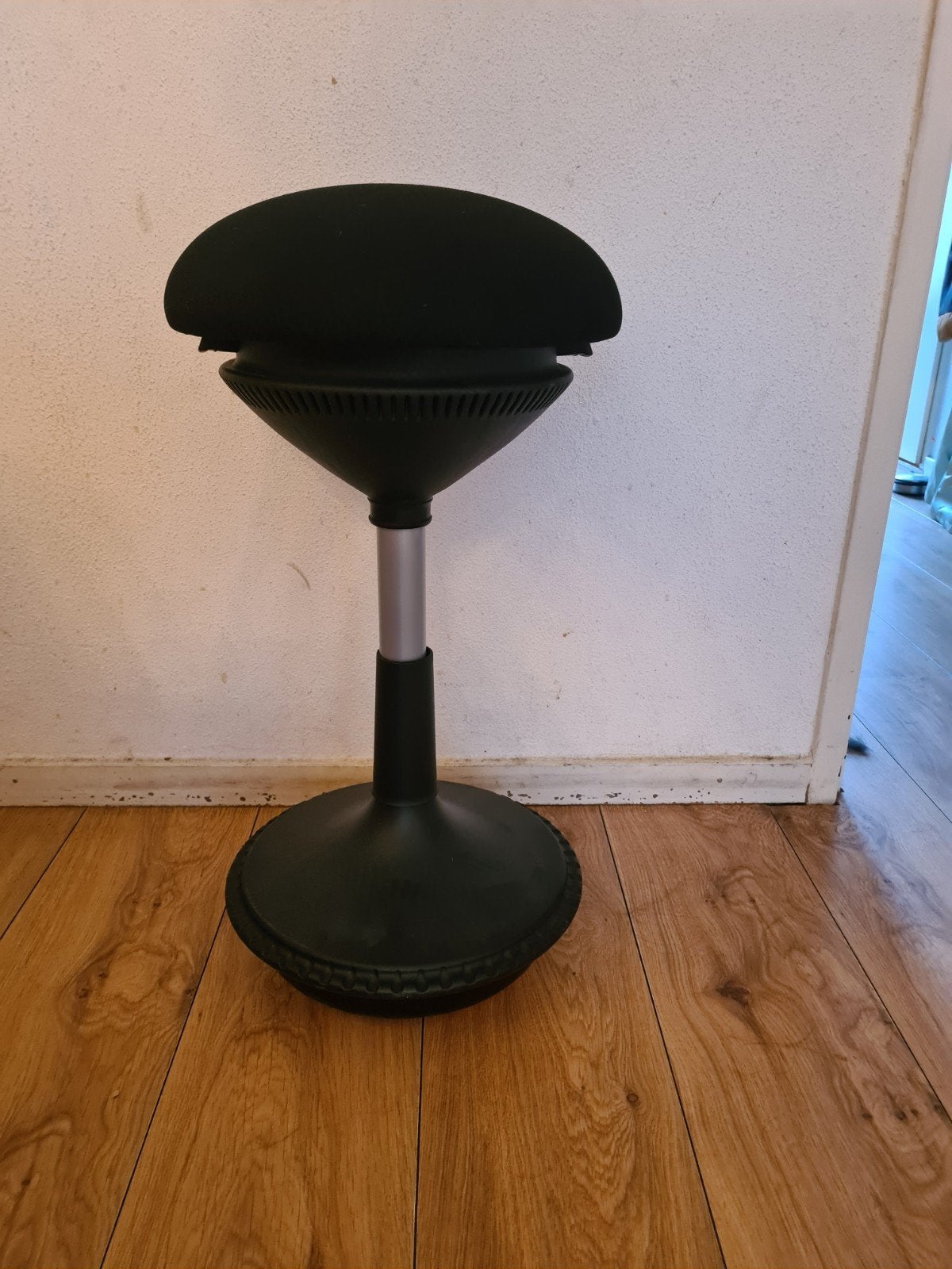ergonomische giechelkruk wiebelkruk of balanskruk, Zwart, Kunststof, Ophalen of Verzenden, Zo goed als nieuw
