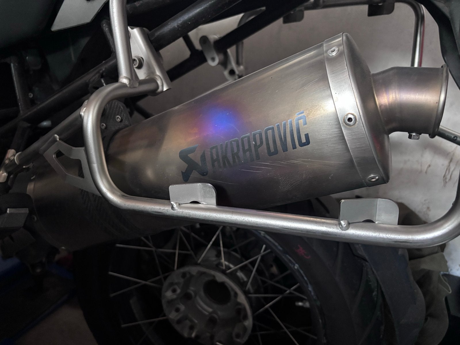 Akrapovic demper BMW R1200GS K25 2005-2010, Motoren, Onderdelen | BMW, Ophalen of Verzenden, Gebruikt
