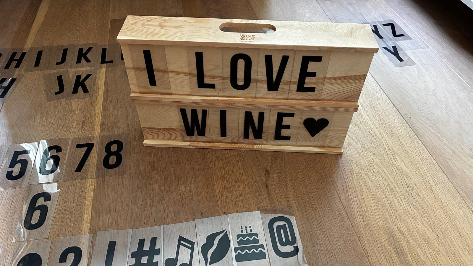 Letterbox wijnkistje Wine Sign by Rackpack, Ophalen of Verzenden, Zo goed als nieuw