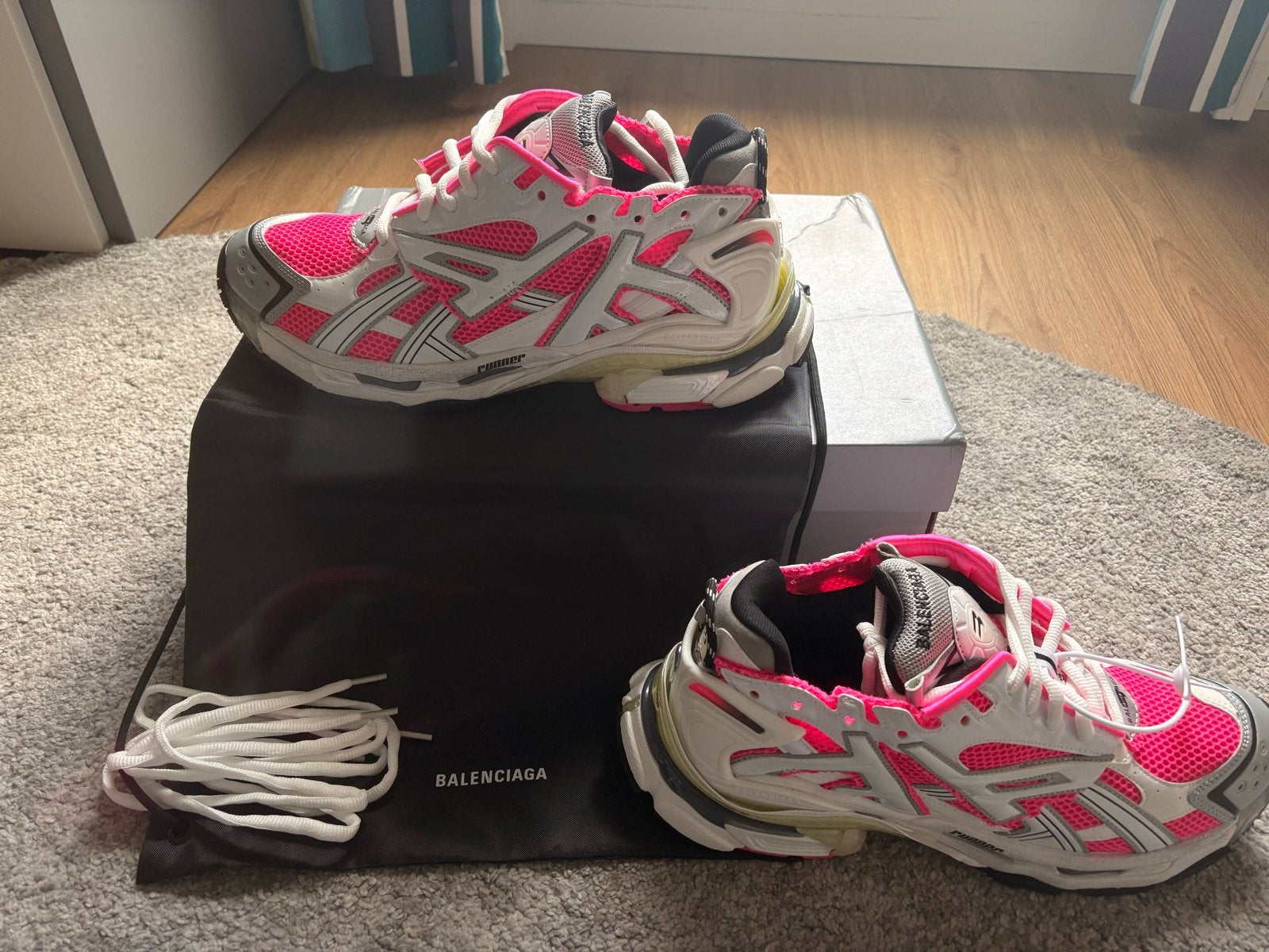 Balenciaga Runner - Wit Fluo Roze (unisex), Kleding | Heren, Schoenen, Verzenden, Wit, Sneakers of Gympen