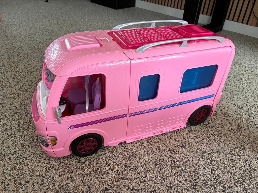 Barbie Camper met Zwembad en Accessoires, Ophalen, Zo goed als nieuw, Meisje