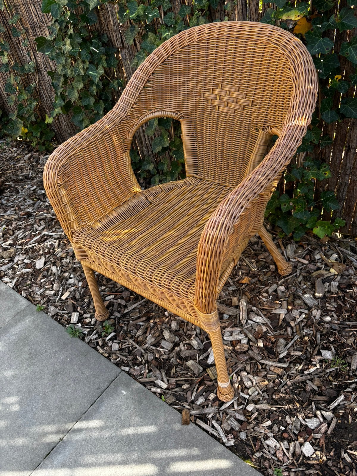 Kunstof rieten stoel, Tuin en Terras, Ophalen, Zo goed als nieuw, Kunststof