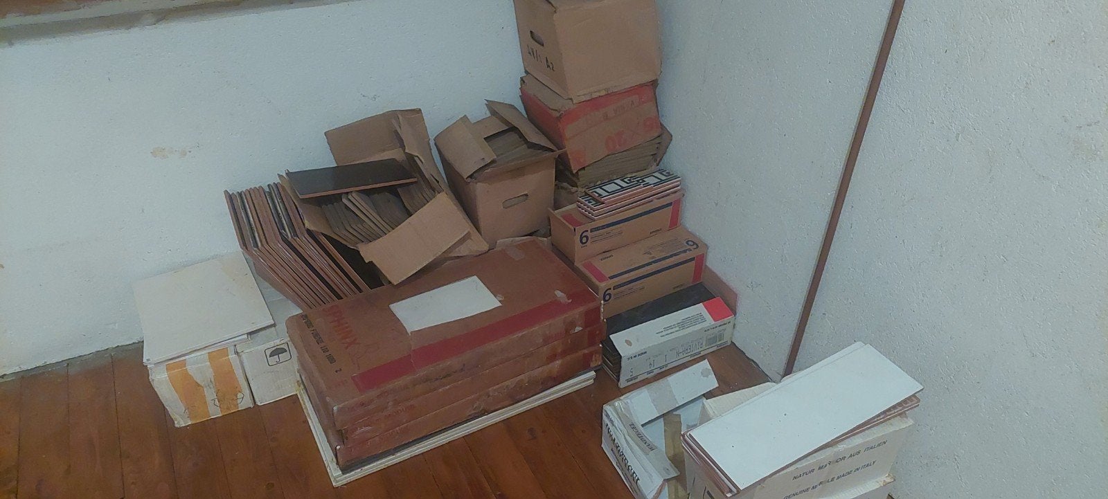 Verschillende tegeltjes gratis, Ophalen, Poppenhuis