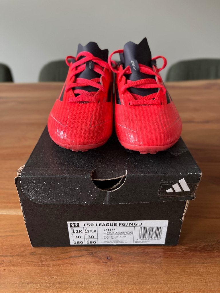 Voetbalschoen Adidas F50 maat 30, Ophalen, Maat XS of kleiner, Schoenen, Zo goed als nieuw