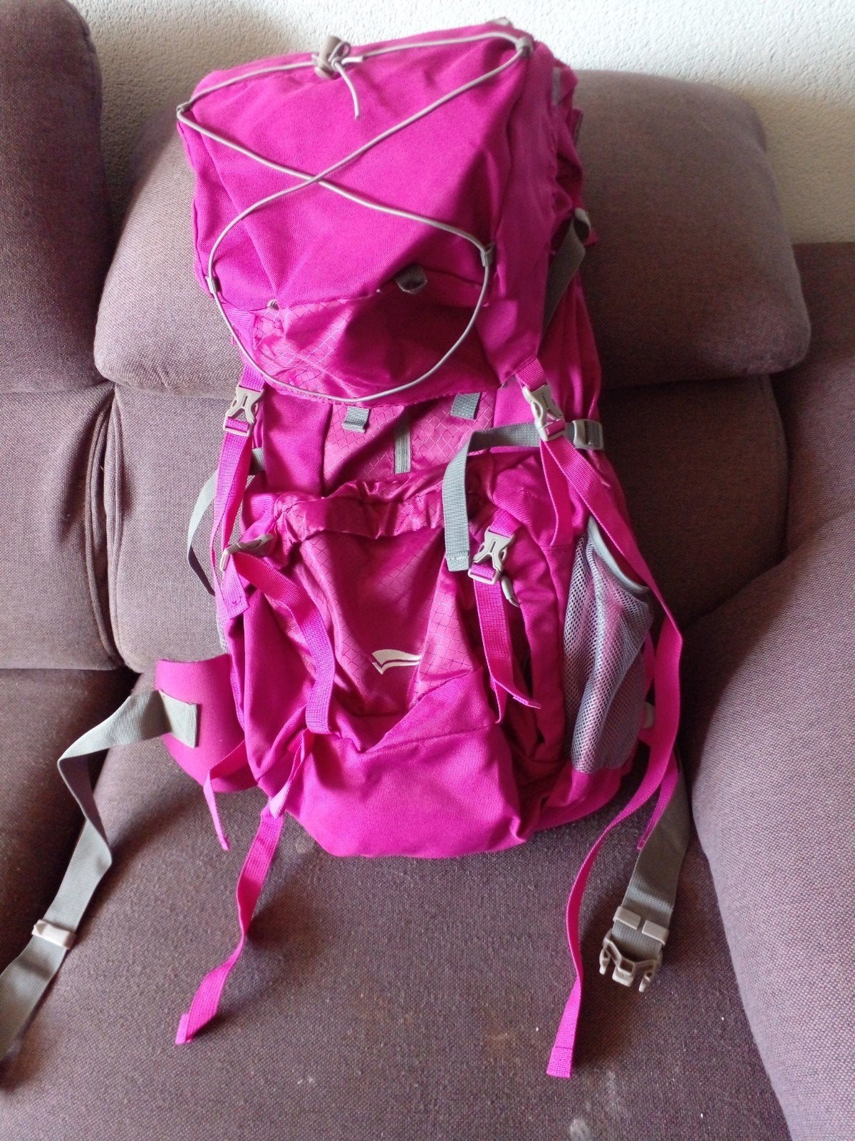 Nieuwe Crivit Trekking Rugzak 65 ltr., 25 tot 40 cm, Nieuw, Ophalen of Verzenden, Trekking
