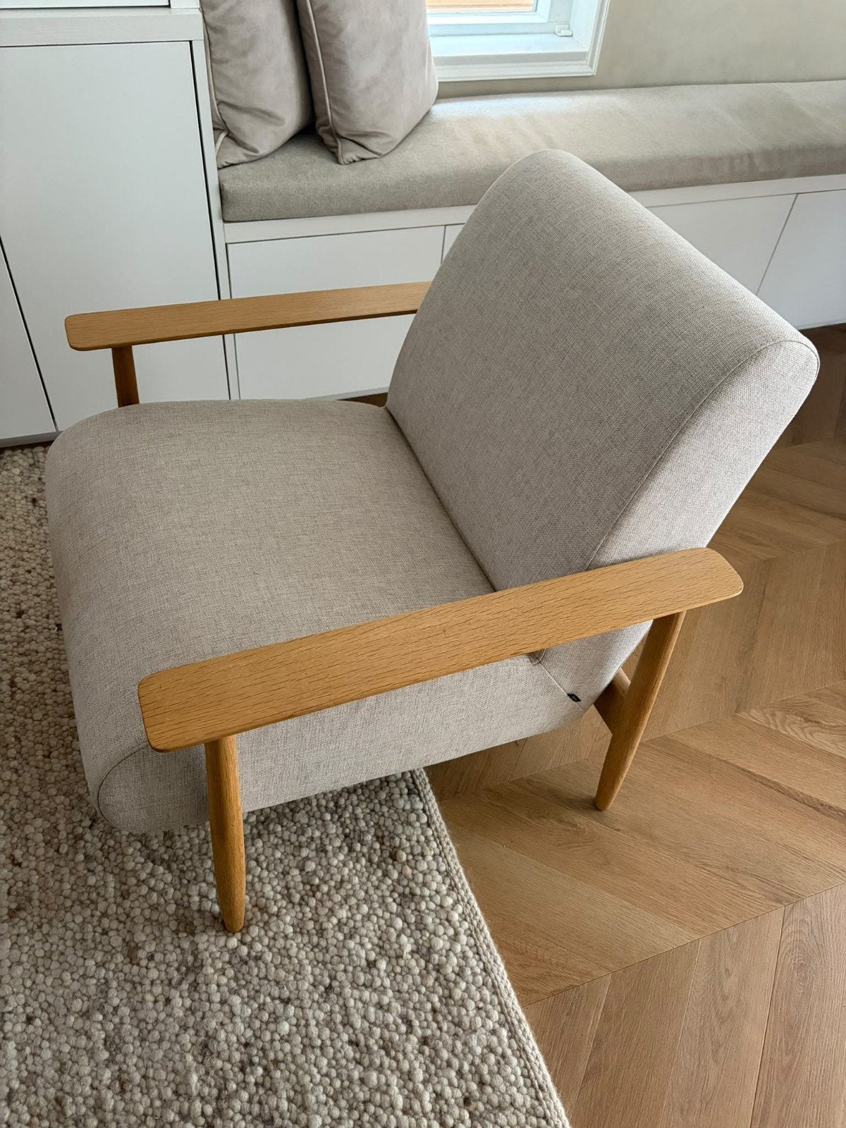 Bolia Vesti Fauteuil - Zo goed als nieuw, Ophalen, Hout, Modern Scandinavisch design, 75 tot 100 cm