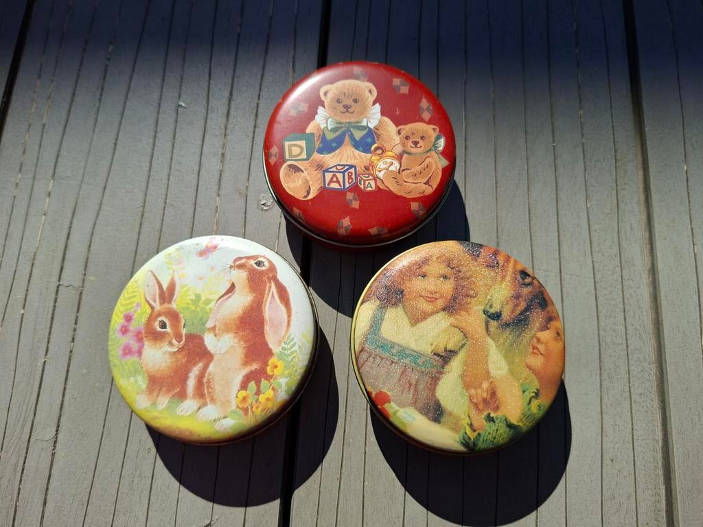 Set van 3 Vintage Blikjes met Kaarsje - Beer/Konijn/Meisje, Verzamelen, Blikken, Ophalen of Verzenden