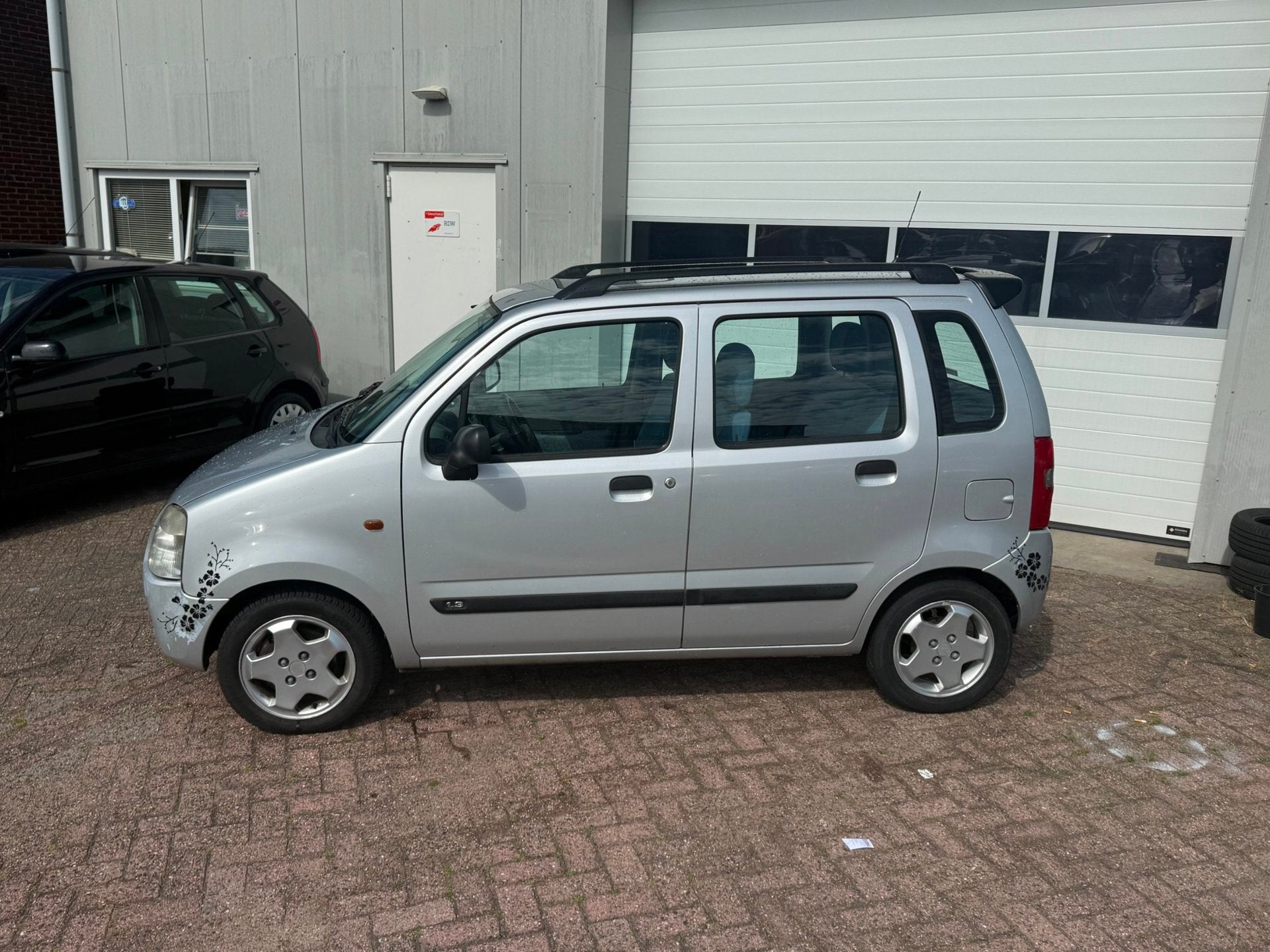 Suzuki Wagon R+ 1.3 Season, Voorwielaandrijving, Gebruikt, 31 €/maand, 4 cilinders