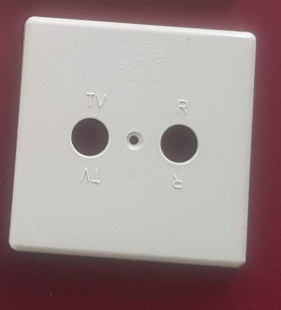 antennedoos afdekplaat stopcontact tv coax cai ptt ziggo kpn, Verzenden, Minder dan 2 meter, Coaxiale kabel