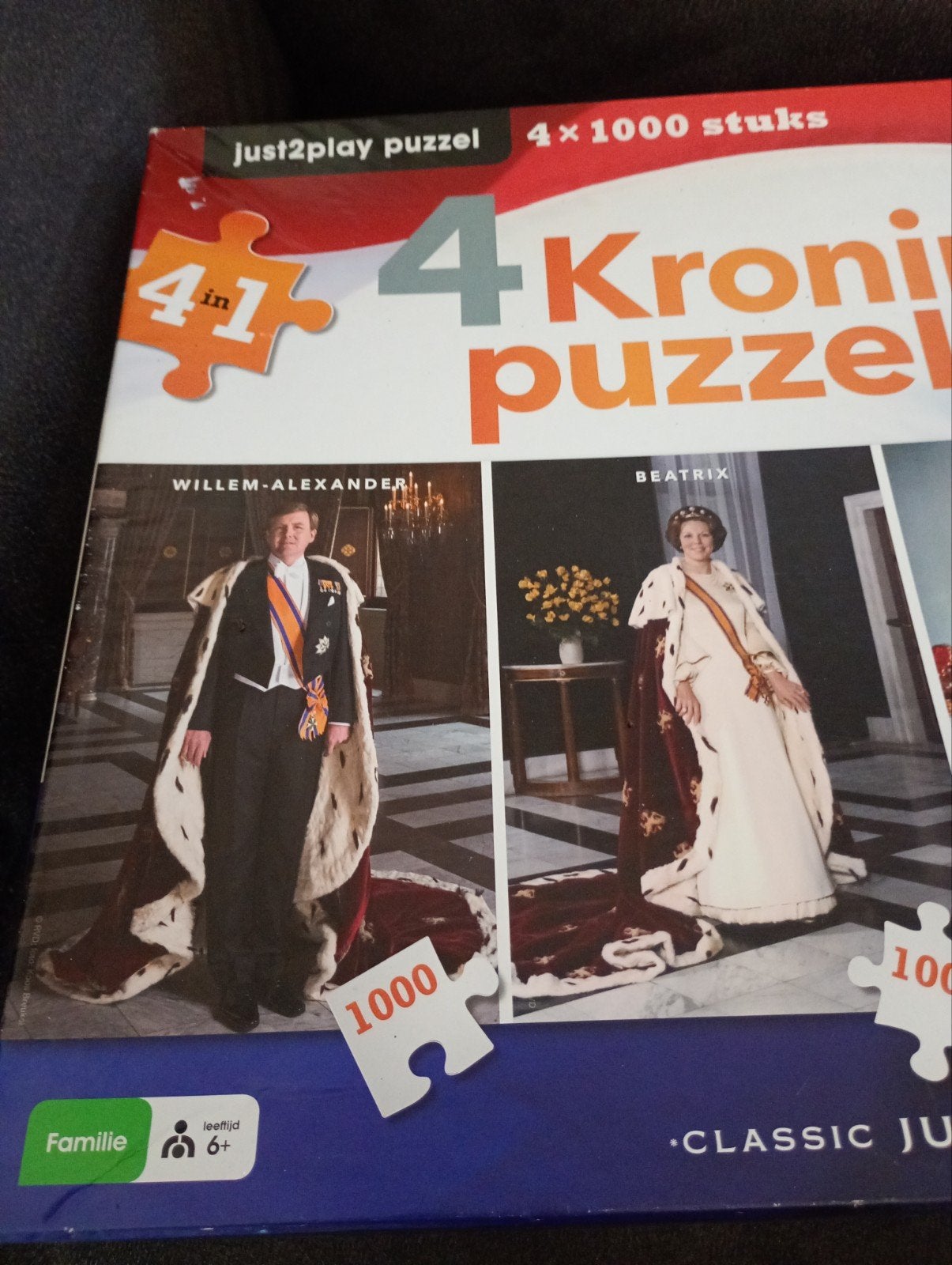 4 Kronings Puzzels 1000 stukjes + DVD Inhuldiging, Ophalen of Verzenden, Meer dan 1500 stukjes, Gebruikt, Legpuzzel