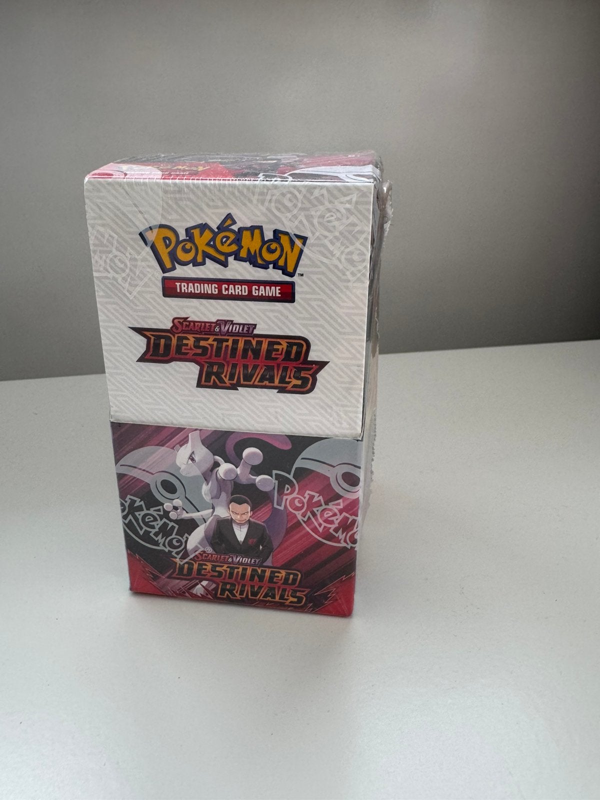 Pokemon destined rivals halve booster box, Hobby en Vrije tijd, Ophalen of Verzenden, Zo goed als nieuw, Boosterbox