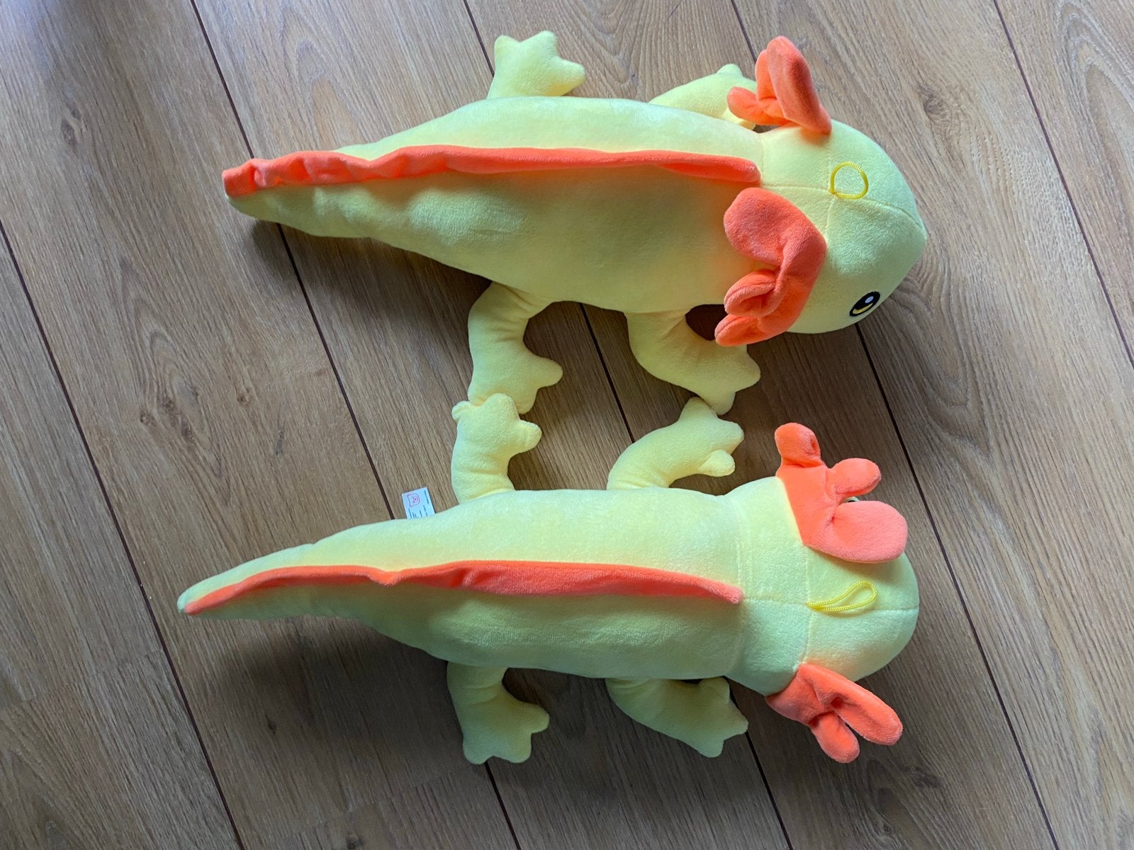 2x Gele Axolotl Knuffel - Zo goed als nieuw, Geel, Overige typen, Ophalen of Verzenden, Zo goed als nieuw