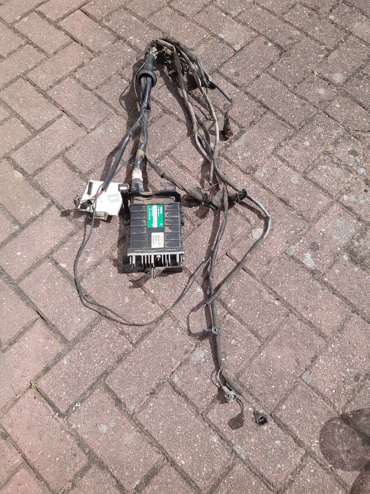 Bedrading met ecu vw golf 1.8, Ophalen of Verzenden, Gebruikt, Volkswagen