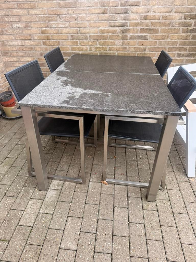 Gratis tuintagel met natuur stenen tegels, Ophalen, Overige materialen, Gebruikt, Eettafel