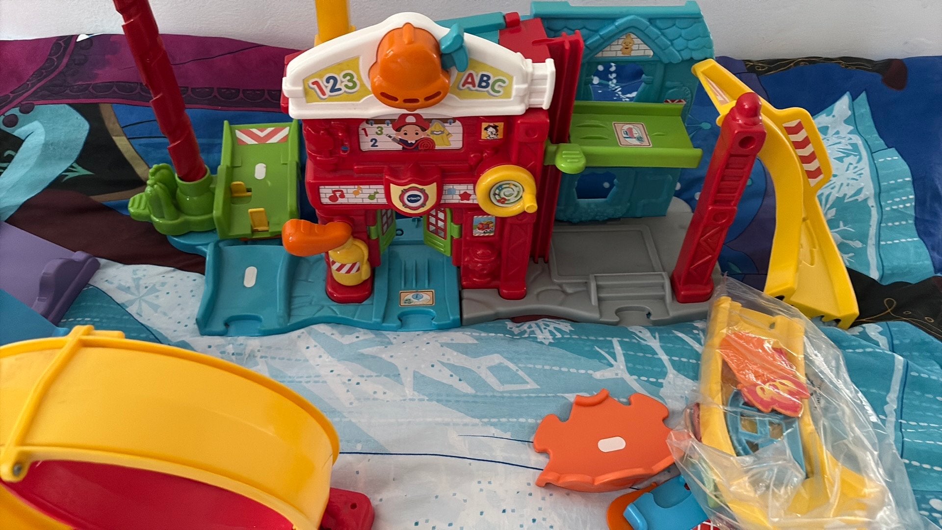 Fisher Price  little People autobaan, Kinderen en Baby's, Ophalen, Zo goed als nieuw, 2 tot 4 jaar