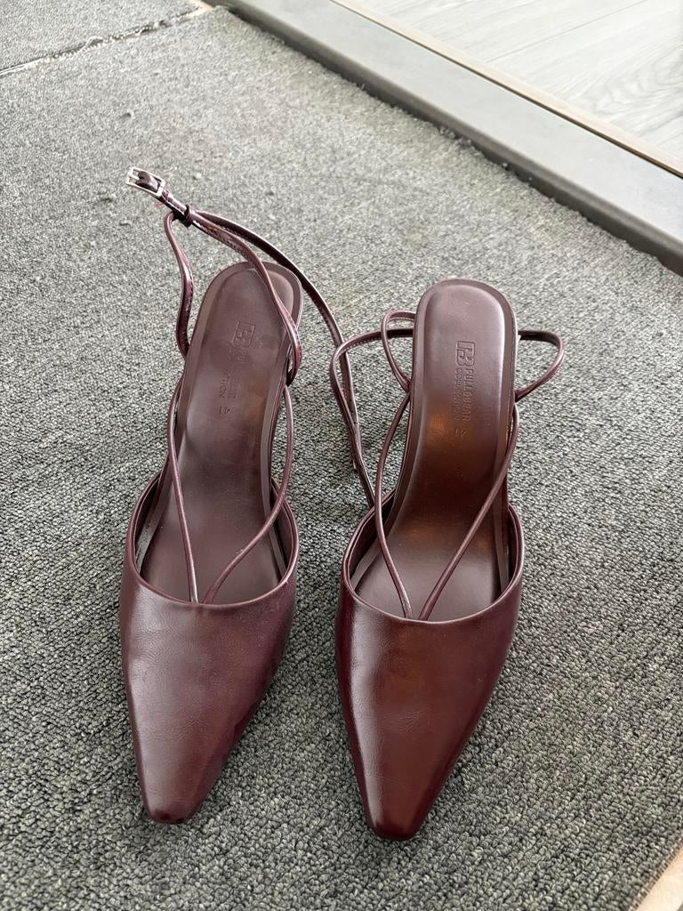 Nieuwe bordeauxrode pumps met bandjes - 41, Ophalen of Verzenden, Nieuw, Rood, Pumps