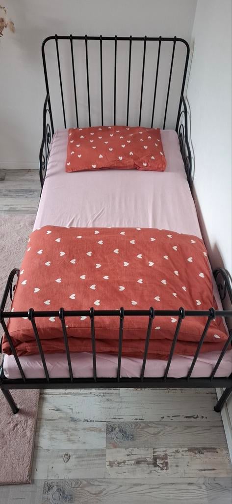 Verstelbaar Peuterbed met Extra's - Zwart Metaal, Lattenbodem, Gebruikt, 70 tot 85 cm, 140 tot 160 cm
