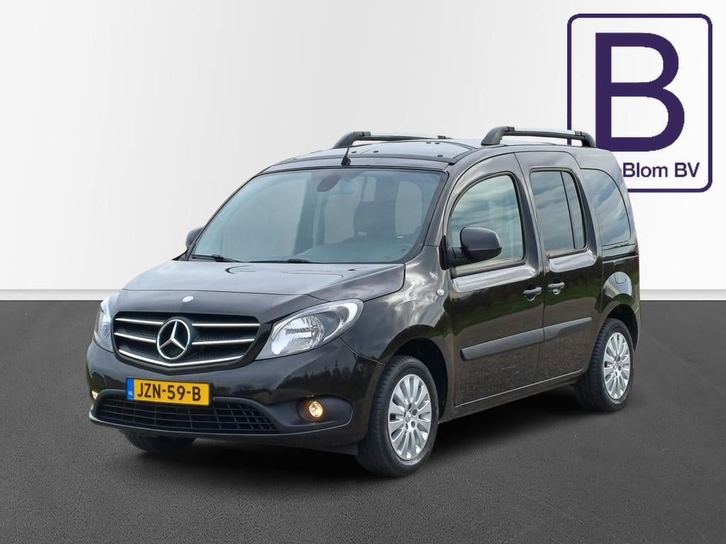 Mercedes-Benz Citan 112 Ambiente /Clima/Navi/Cruise/Camera/P, Auto's, Mercedes-Benz, Stof, Gebruikt, 116 pk, Zwart