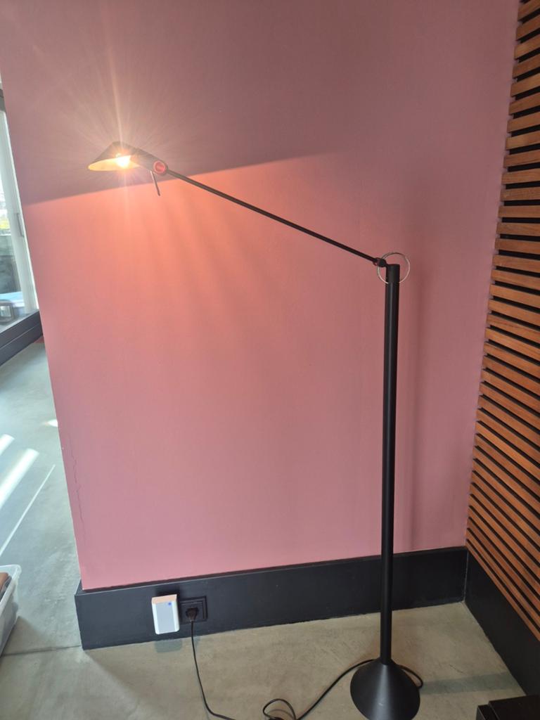 Memphis-stijl Vloerlamp Jaren 80 - Zwart Metaal, Verstelbaar, Ophalen of Verzenden, Metaal, 150 tot 200 cm, Gebruikt