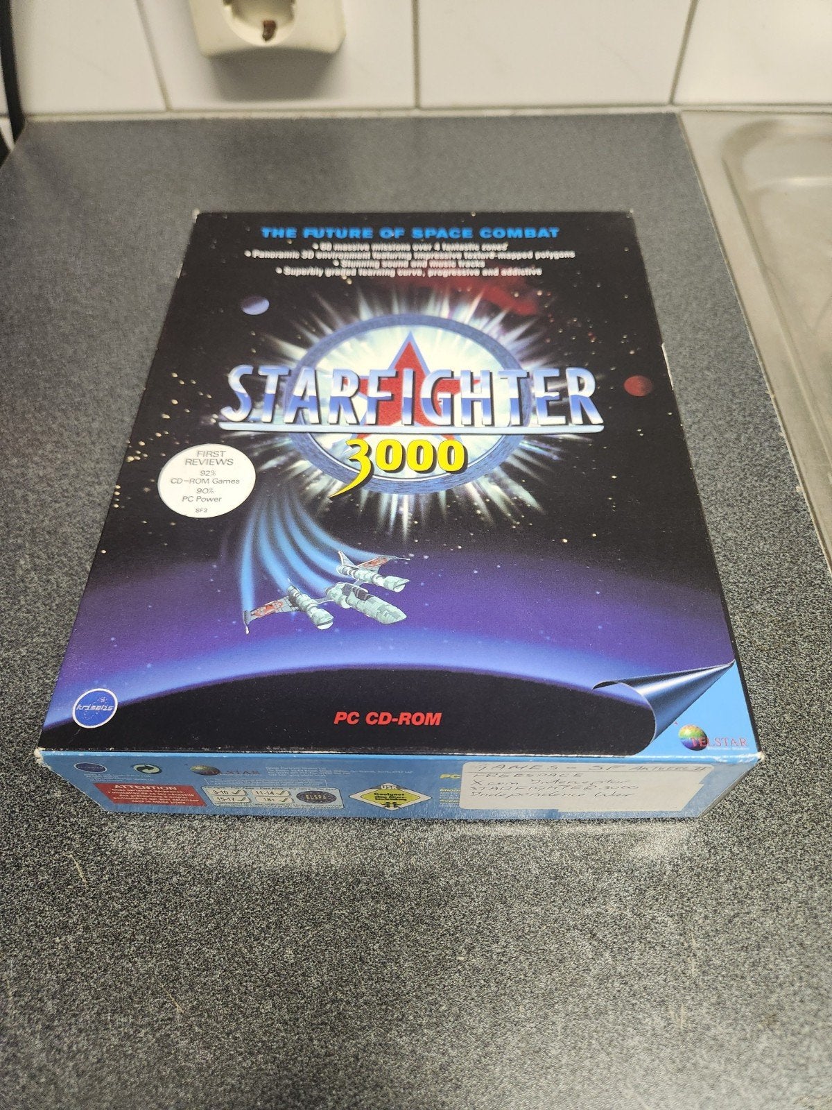 Starfighter 3000 PC CD-ROM - Klassiek ruimtegevecht, Spelcomputers en Games, Games | Pc, Gebruikt, 1 speler, Ophalen of Verzenden