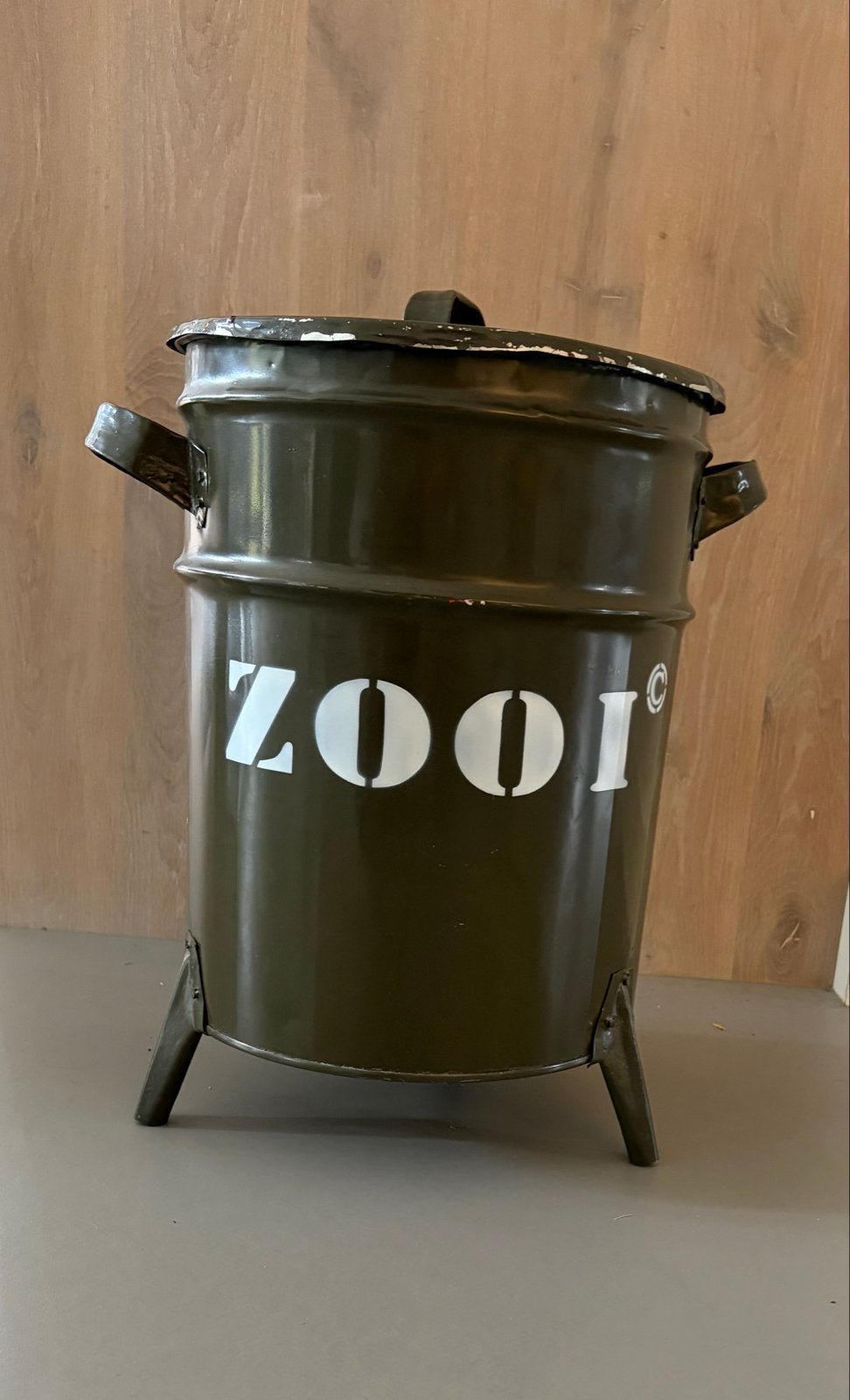 Vintage Olijfgroene Metalen Vuilnisbak met Deksel, Huis en Inrichting, Ophalen, 50 – 75, Gebruikt, Metaal