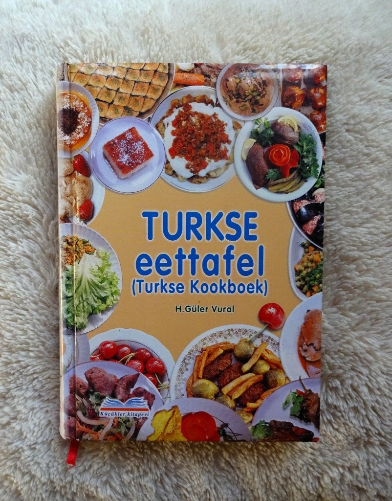 Turkse Eettafel (Turkse Kookboek) - H. Güler Vural, Verzenden, Gelezen, Azië en Oosters