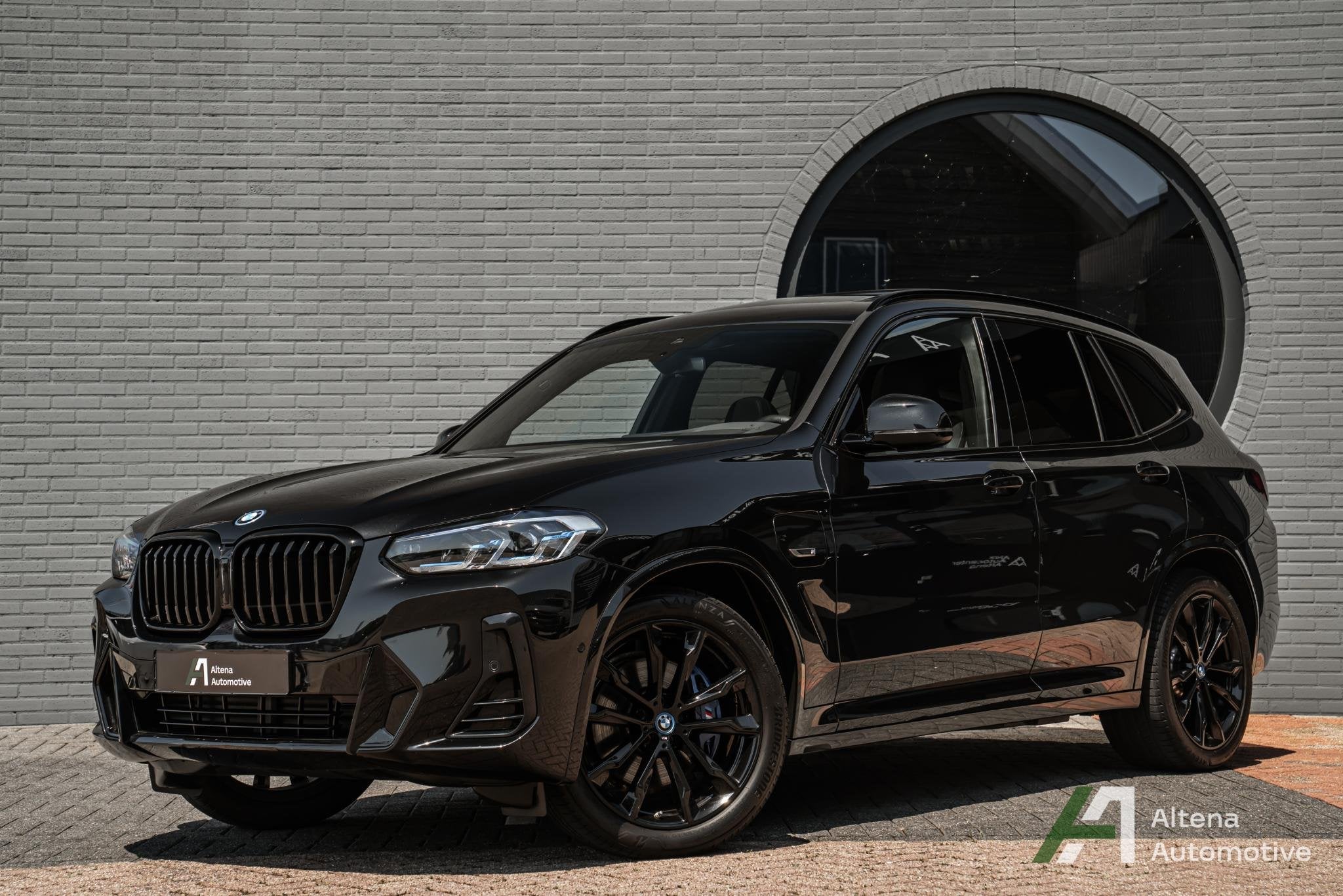 BMW X3 xDrive30e High Executive M-Sport, Panorama Comfort Ac, Auto's, Gebruikt, 4 cilinders, Zwart, Bedrijf