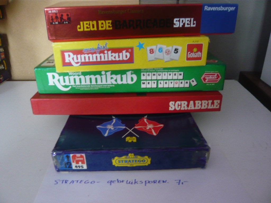 Rummikub; Barricade; Stratego; Scrabble enz., Hobby en Vrije tijd, Gezelschapsspellen | Bordspellen, Een of twee spelers, Ophalen of Verzenden