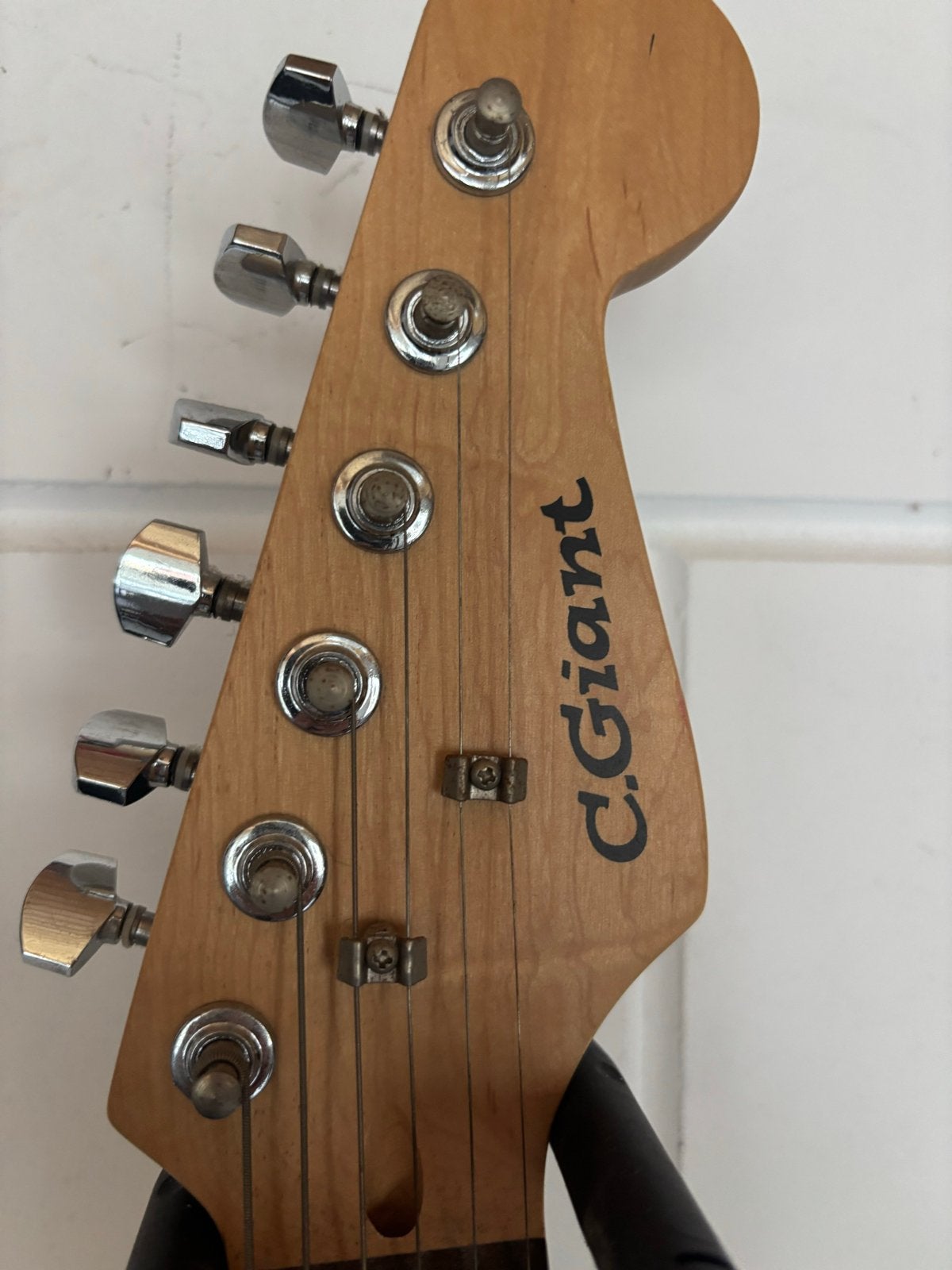 C.Giant elektrische gitaar met hoes, Muziek en Instrumenten, Ophalen, Gebruikt, Solid body, Overige merken