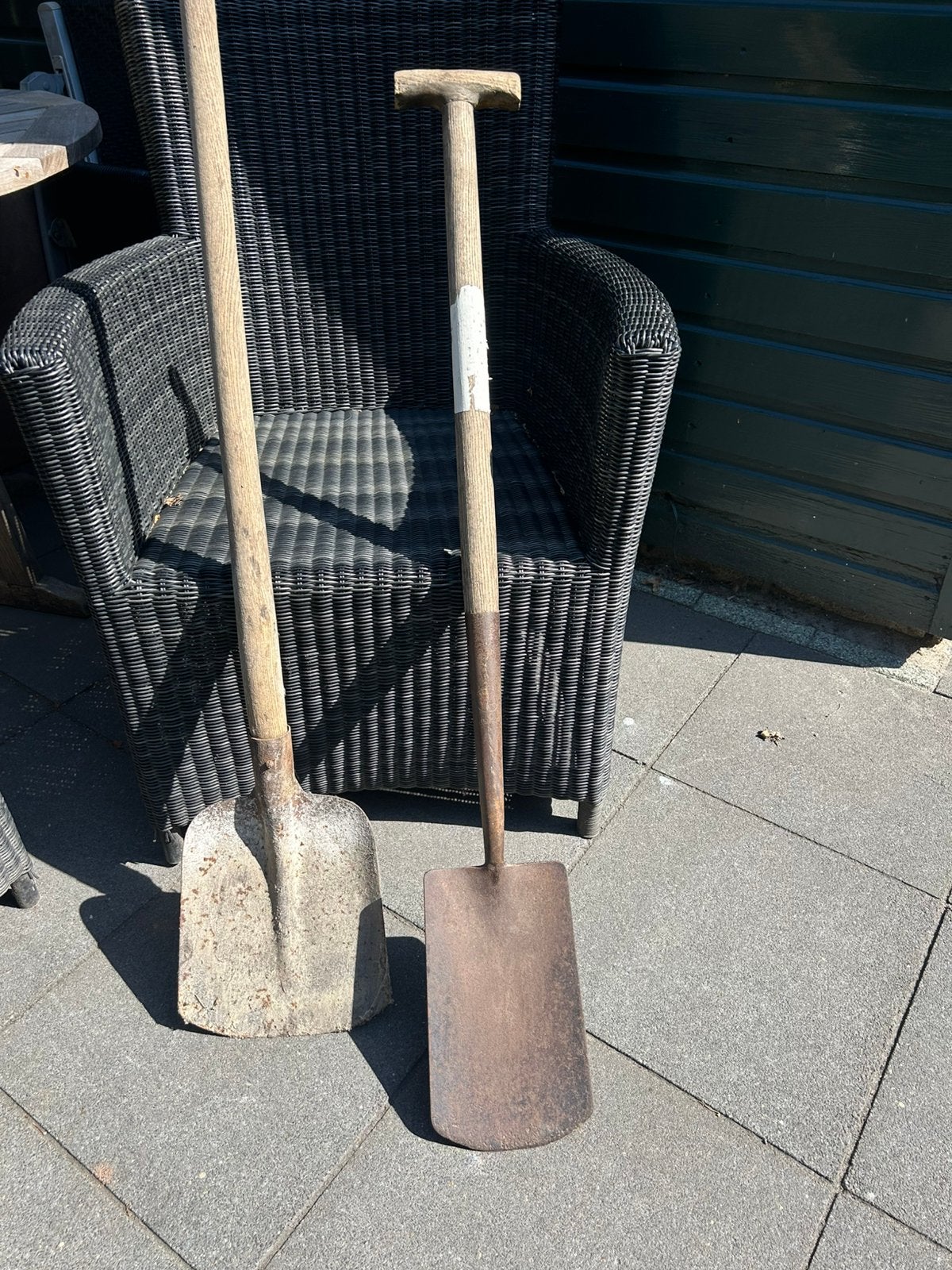 Te koop een schep en spa, Ophalen, Gebruikt, Schop